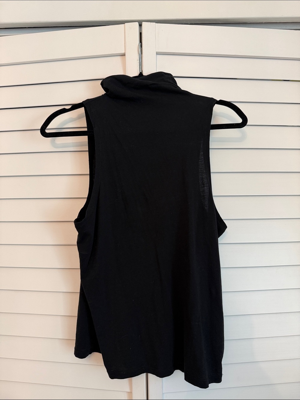 J.Crew Sleeveless Black Turtleneck Top - Classic Women's Vest